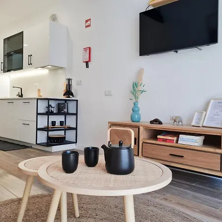 Casa Oficina - & Centro * Carvoeiro (Lagoa)